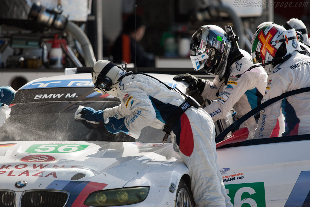 Cleaned window and fresh driver - Chassis: 1106  - 2011 Le Mans Series 6 Hours of Silverstone (ILMC)
