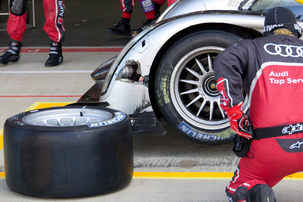 Collision damage - Chassis: 107  - 2011 Le Mans Series 6 Hours of Silverstone (ILMC)