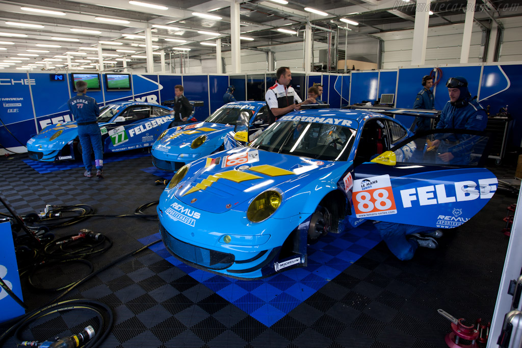 Felbermayr-Proto Porsches - Chassis: WP0ZZZ99Z9S799918  - 2011 Le Mans Series 6 Hours of Silverstone (ILMC)