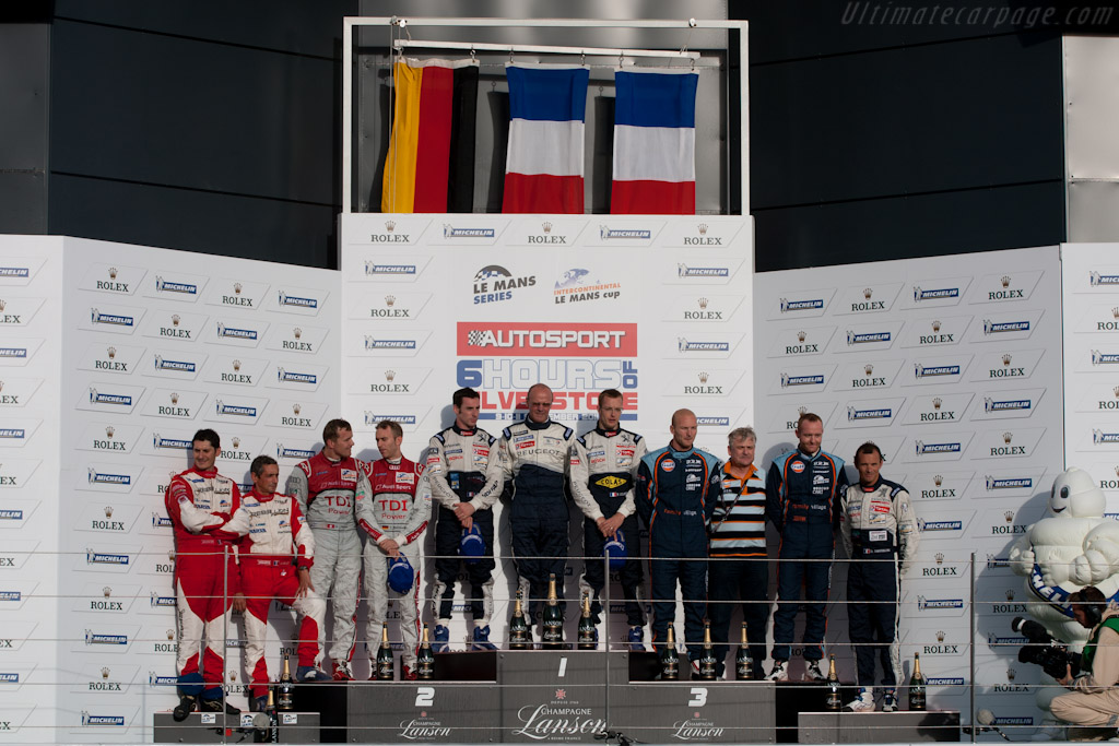 LMP1 podium   - 2011 Le Mans Series 6 Hours of Silverstone (ILMC)