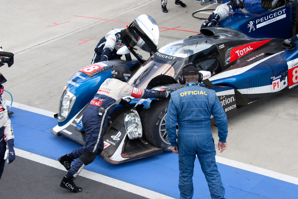 Peugeot Damage   - 2011 Le Mans Series 6 Hours of Silverstone (ILMC)