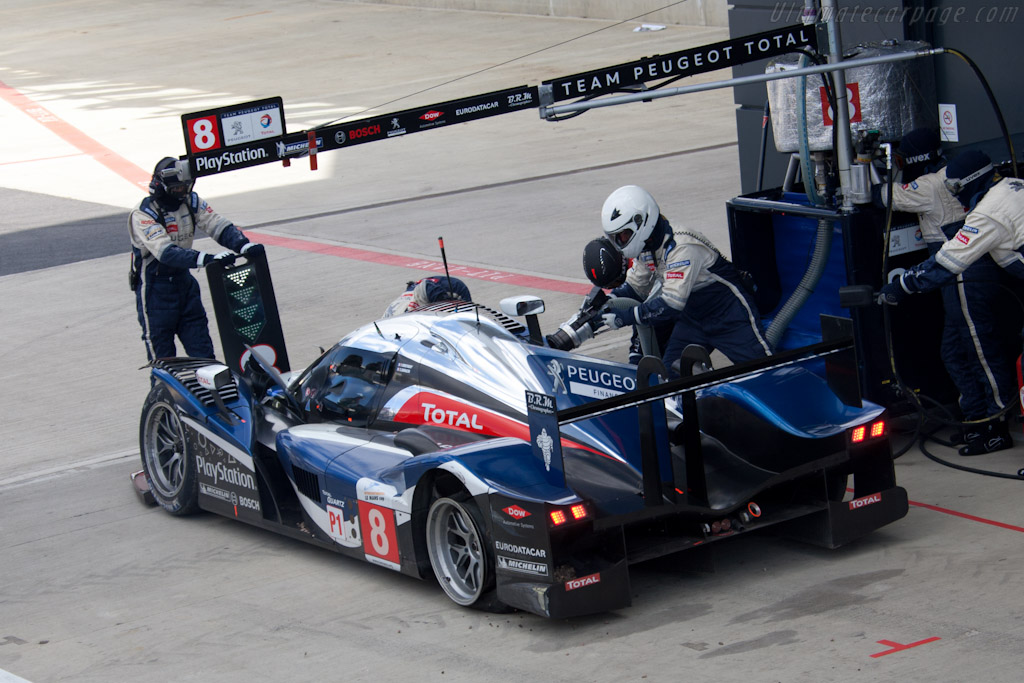 Peugeot Damage   - 2011 Le Mans Series 6 Hours of Silverstone (ILMC)