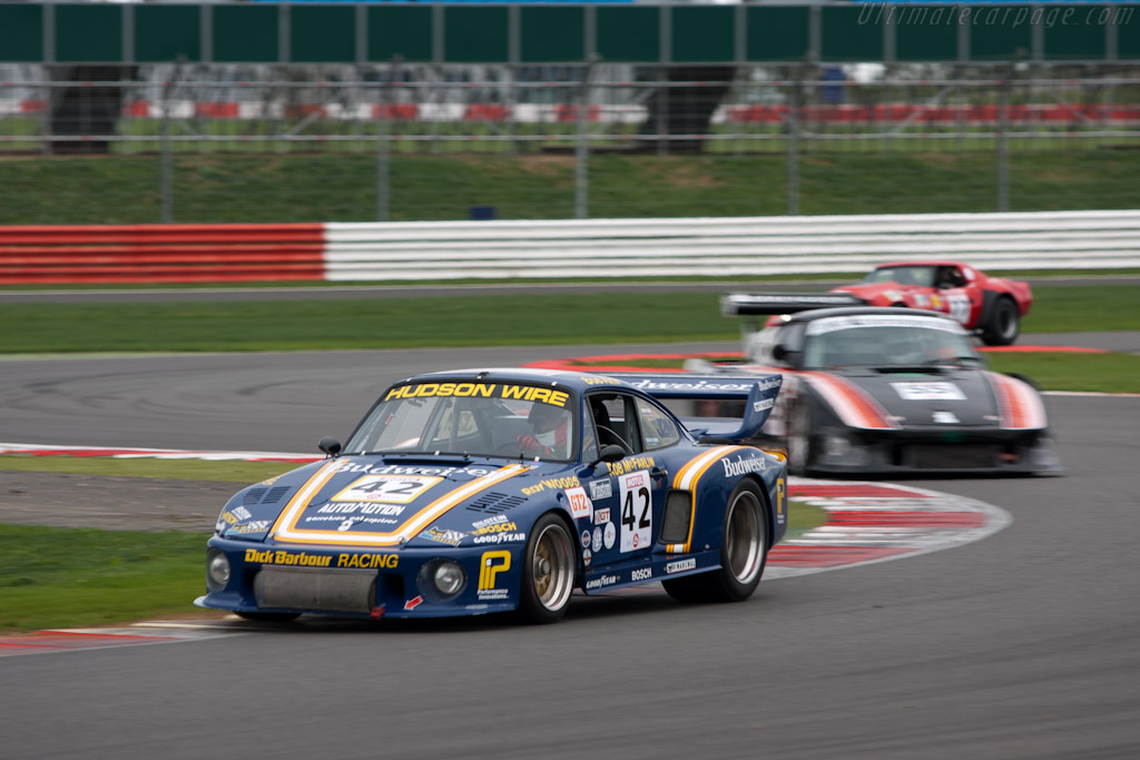 Porsche 935 - Chassis: 930 770 0910  - 2011 Le Mans Series 6 Hours of Silverstone (ILMC)