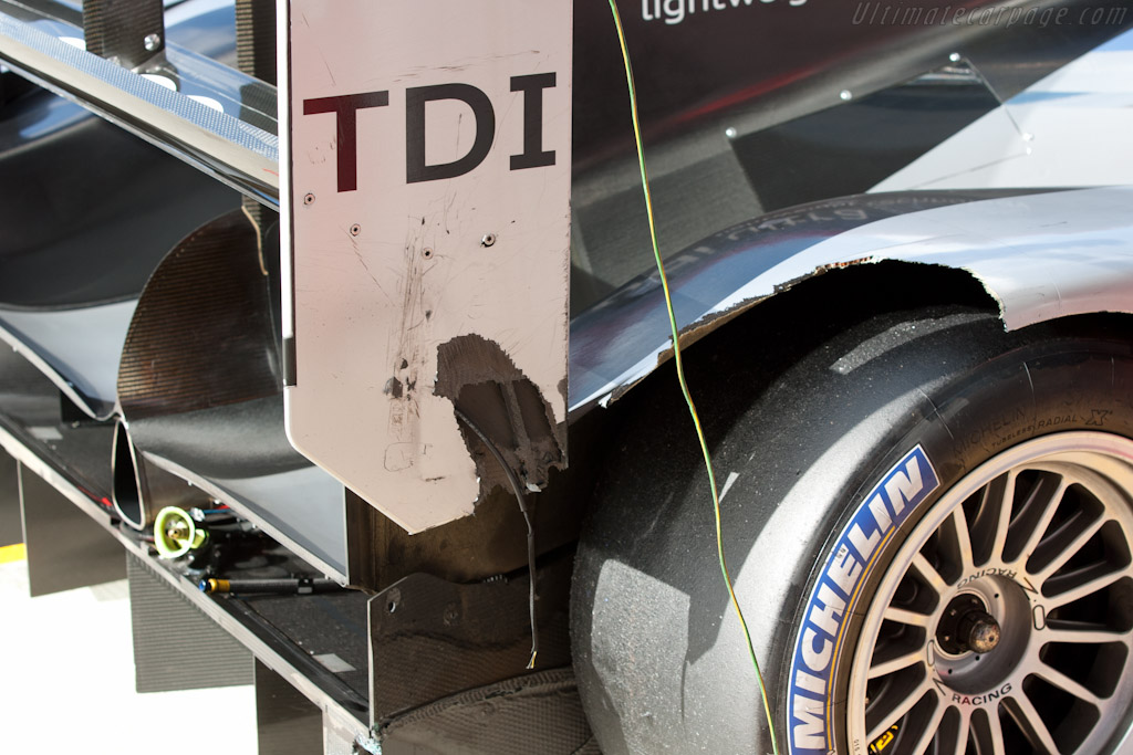 Rear-end damage - Chassis: 103  - 2011 Le Mans Series 6 Hours of Silverstone (ILMC)