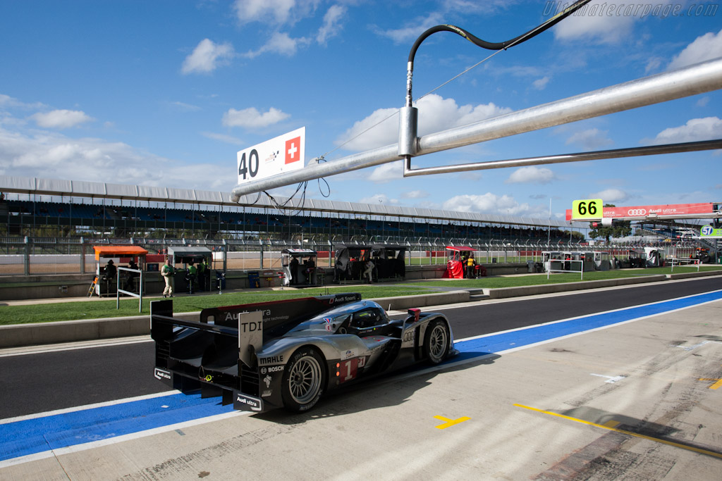 Repaired Audi - Chassis: 103  - 2011 Le Mans Series 6 Hours of Silverstone (ILMC)