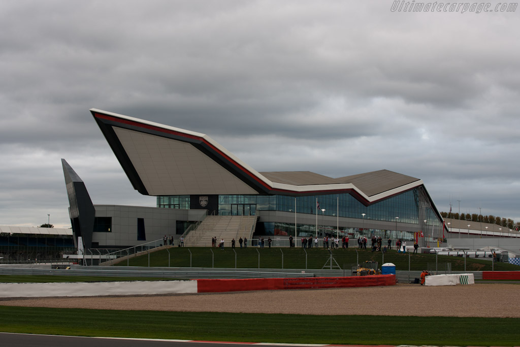 Welcome to Silverstone   - 2011 Le Mans Series 6 Hours of Silverstone (ILMC)