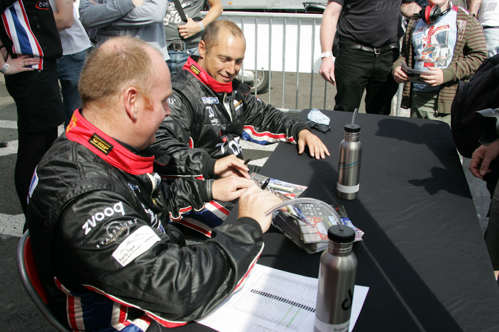 Autograph Session   - 2011 Le Mans Series Spa 1000 km (ILMC)