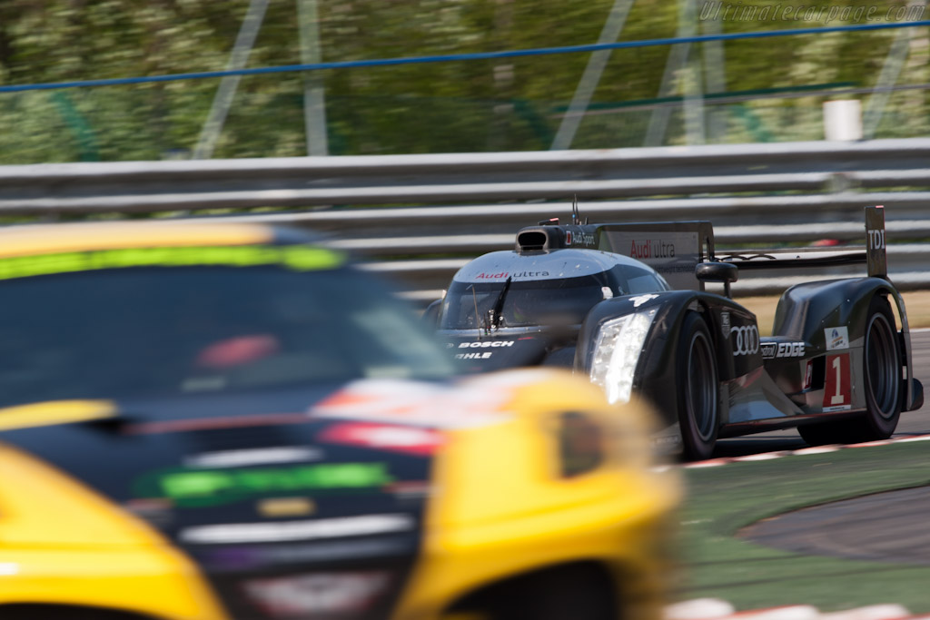 In traffic - Chassis: 104  - 2011 Le Mans Series Spa 1000 km (ILMC)