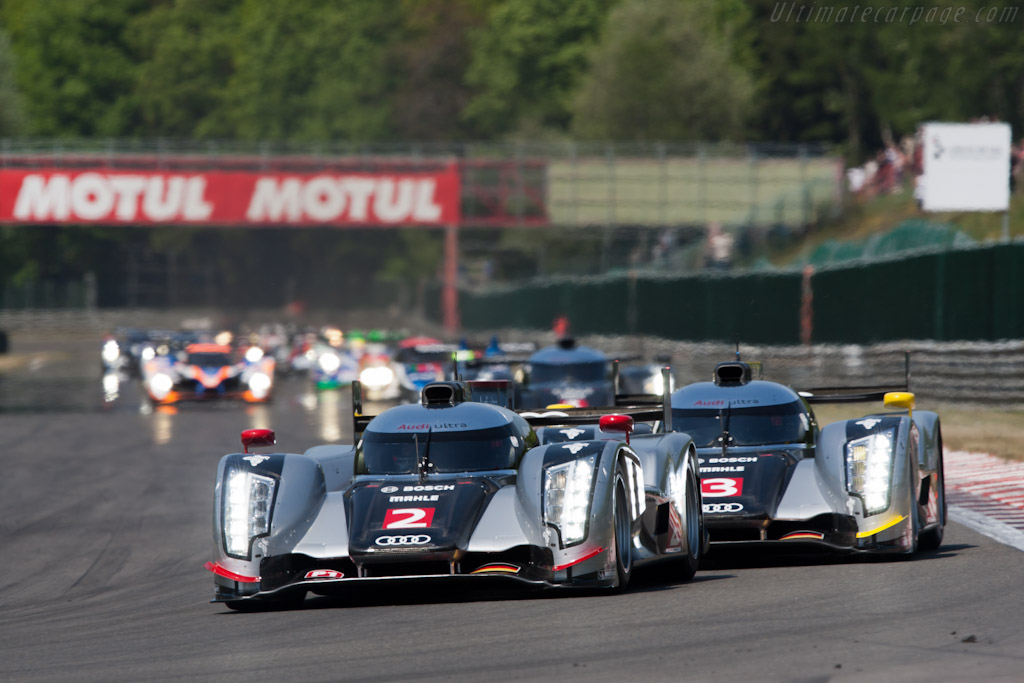 Off they go - Chassis: 106  - 2011 Le Mans Series Spa 1000 km (ILMC)