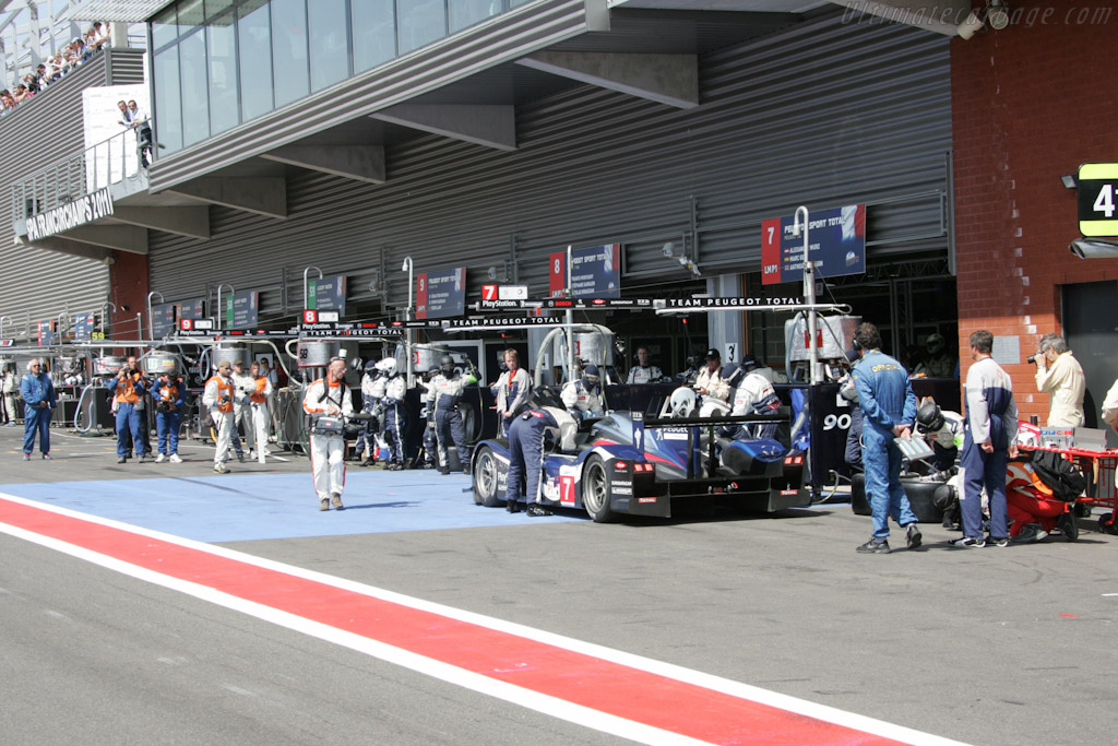 Peugeot stop - Chassis: 908-04  - 2011 Le Mans Series Spa 1000 km (ILMC)