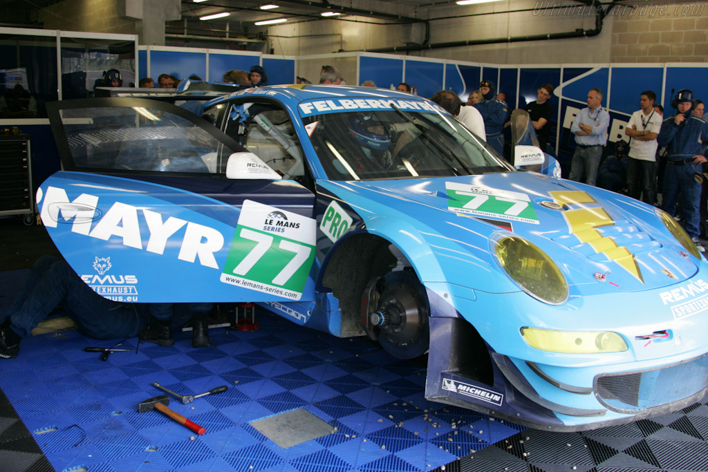 Porsche surgery - Chassis: WP0ZZZ9ZBS799911b  - 2011 Le Mans Series Spa 1000 km (ILMC)