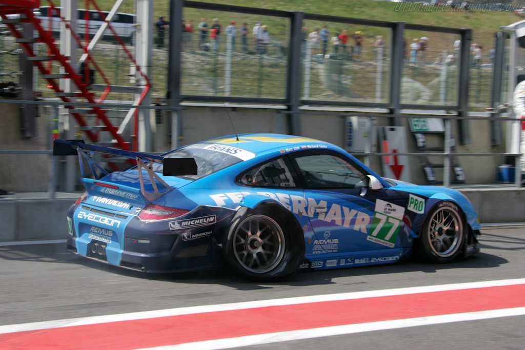 Smashed suspension - Chassis: WP0ZZZ9ZBS799911b  - 2011 Le Mans Series Spa 1000 km (ILMC)