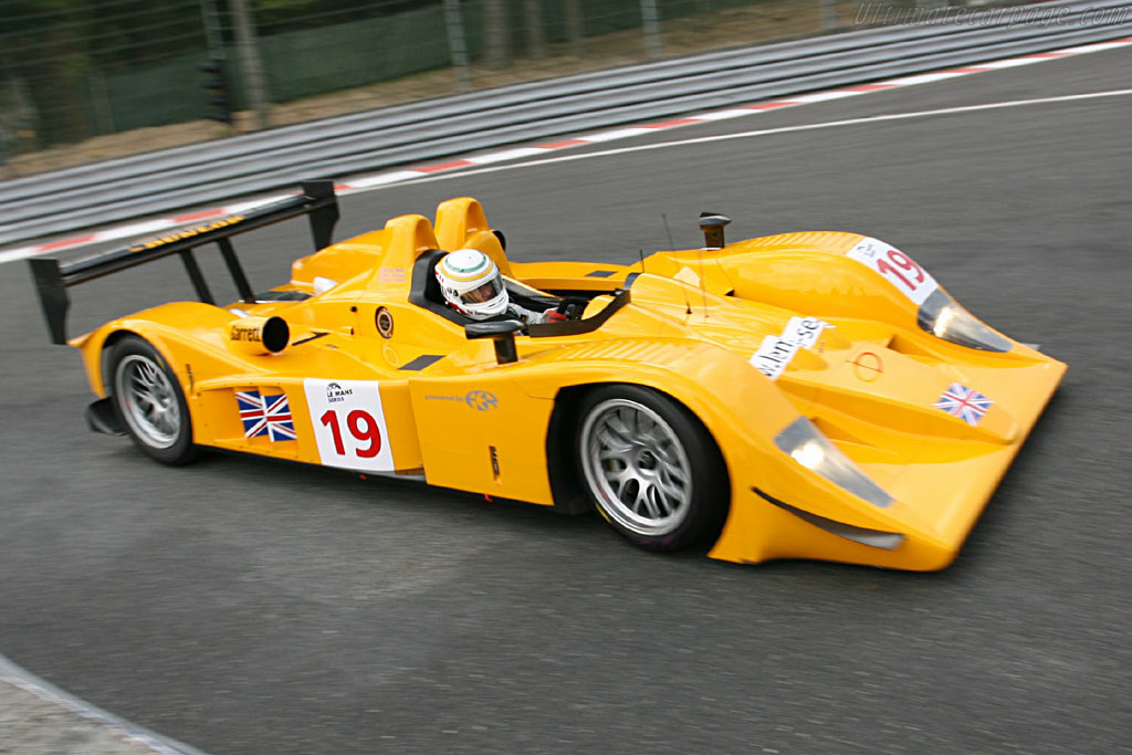 Miniature Spark 1/43 - Lola B06/10 Chamberlain N°19 Le Mans 2006 (état Neuf, Boîte)