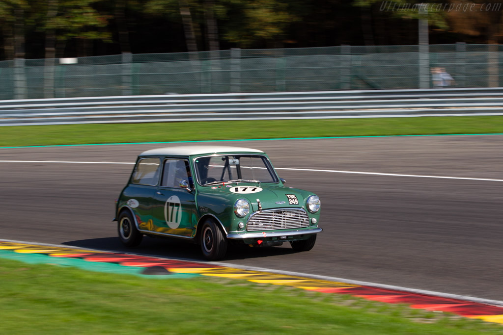 Austin Mini Cooper S  - Driver: Bernardo Hartogs / Will Nuthall - 2018 Spa Six Hours
