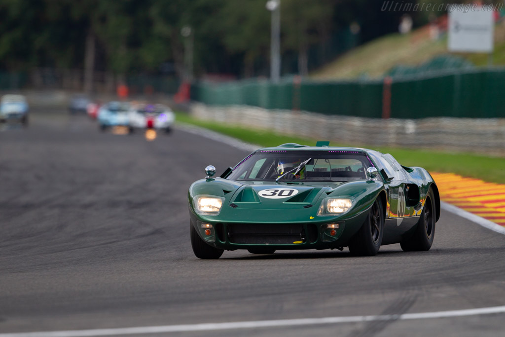 Ford GT40 - Driver: Marcus Count Oeyenhausen / Nico Verdonck - 2018 Spa ...