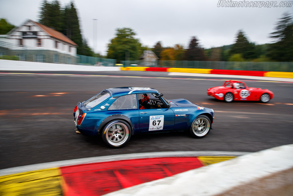 MG B V8 GT  - Driver: René Wagner - 2025 Spa Six Hours