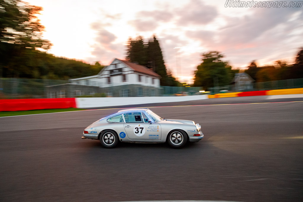 Porsche 911  - Driver: Xavier Martens / Bas Van Elderen / Floris Fick - 2025 Spa Six Hours
