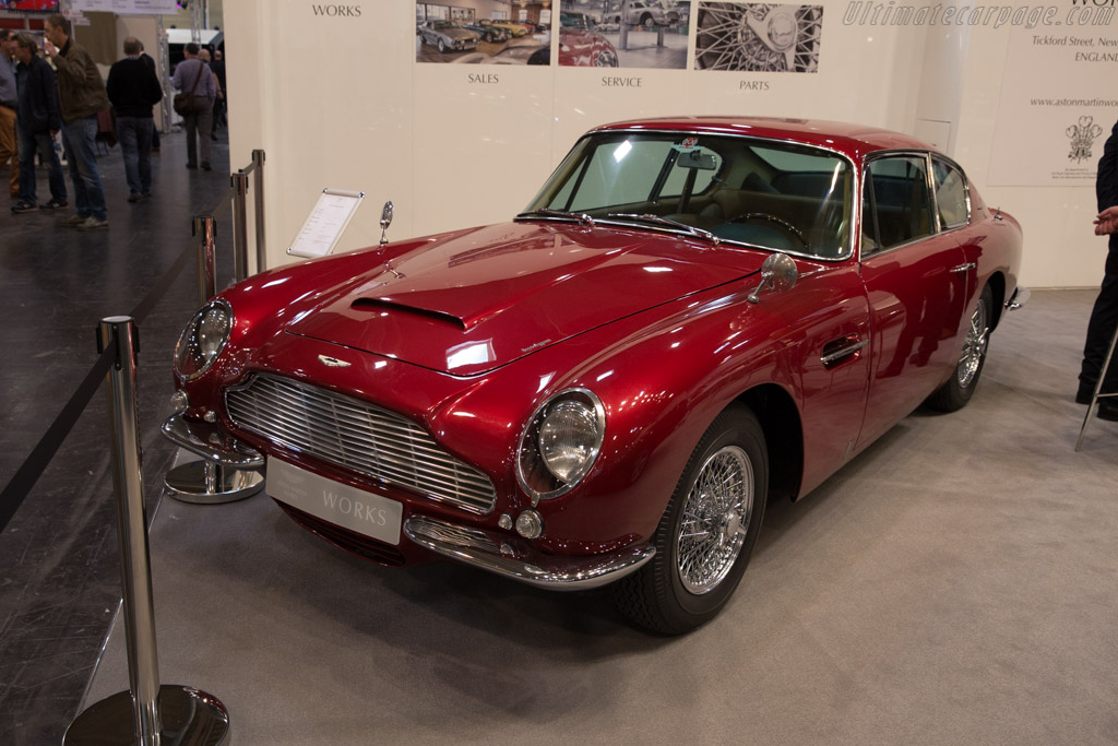 Aston Martin DB6   - 2017 Techno Classica