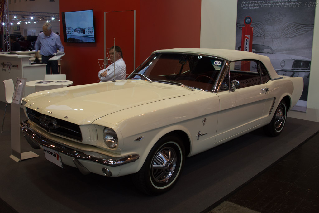 Ford Mustang Cabriolet - Chassis: 5F08F149461  - 2017 Techno Classica