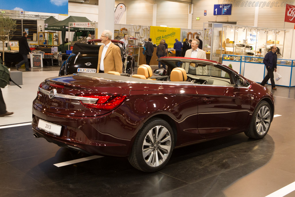 Opel Cascada   - 2013 Techno Classica