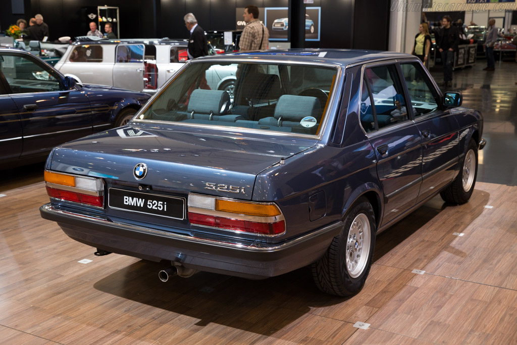 BMW 525i  - Entrant: BMW Group - 2015 Techno Classica