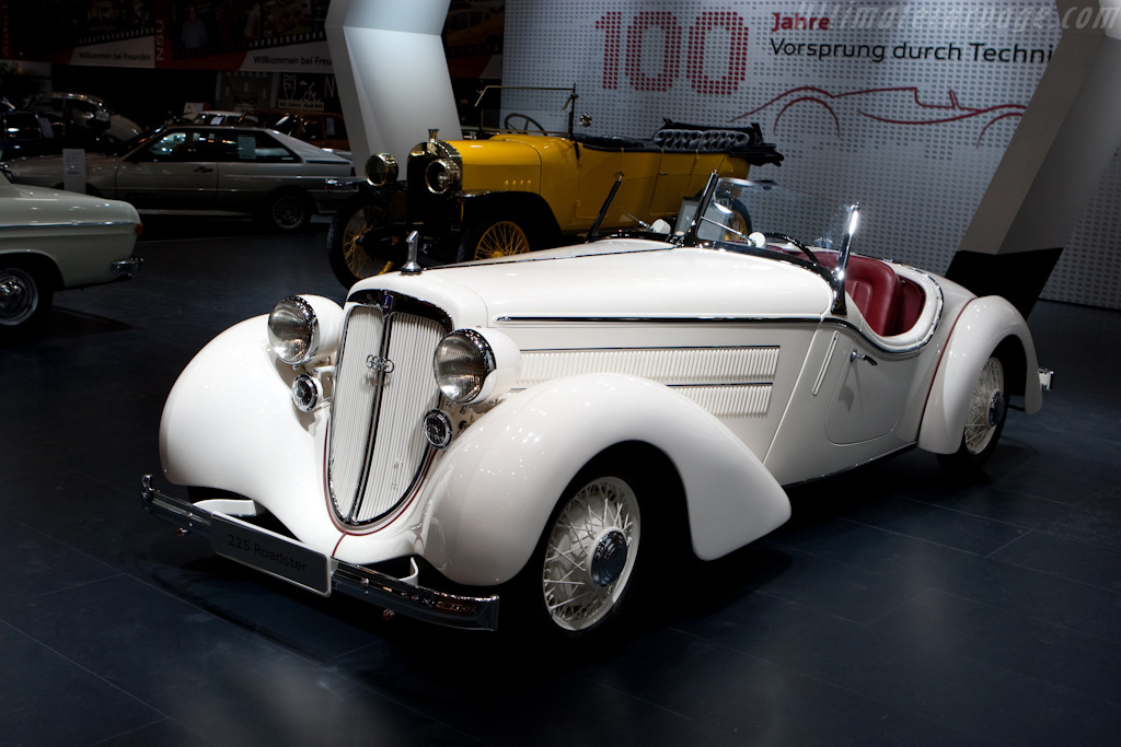 Audi 225 Front   - 2009 Techno Classica