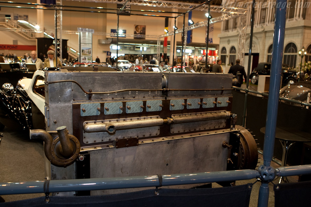 Bugatti Royale engine   - 2009 Techno Classica