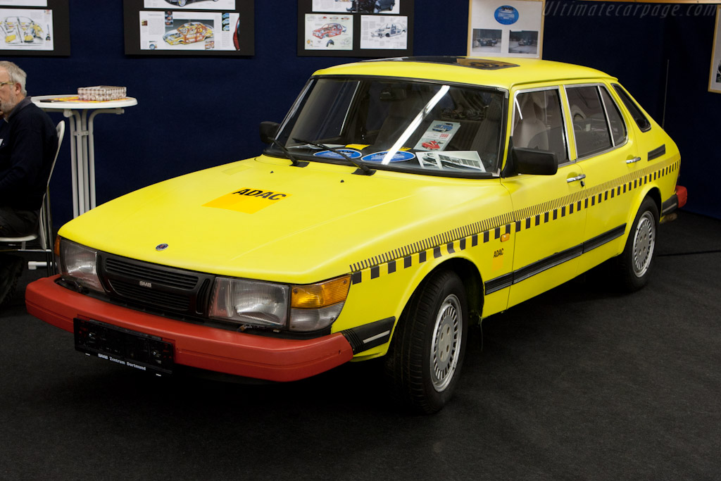 Saab   - 2011 Techno Classica