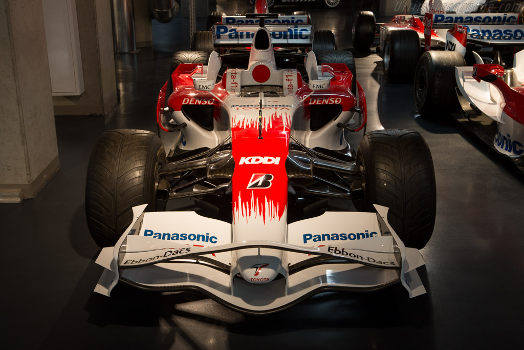 Toyota TF108 - Chassis: TF108-02  - Toyota Motorsport visit