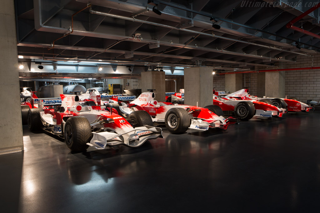Toyota TF108 - Chassis: TF108-02  - Toyota Motorsport visit