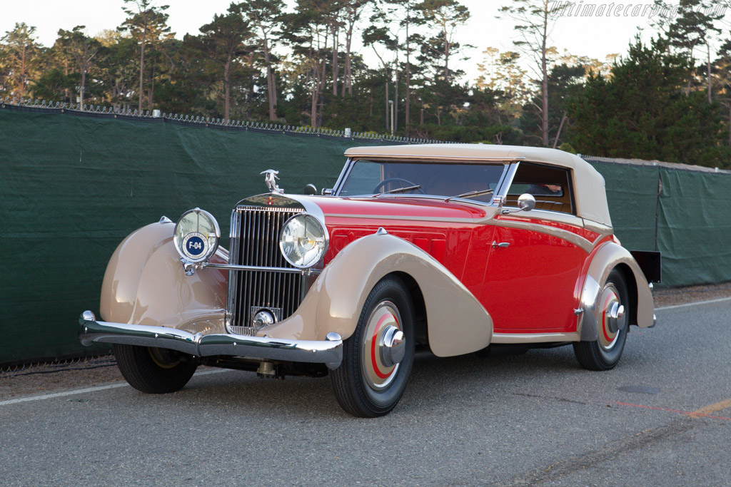 Hispano Suiza J12 Vanvooren Cabriolet  - Entrant: Robert M. Lee - 2013 Pebble Beach Concours d'Elegance