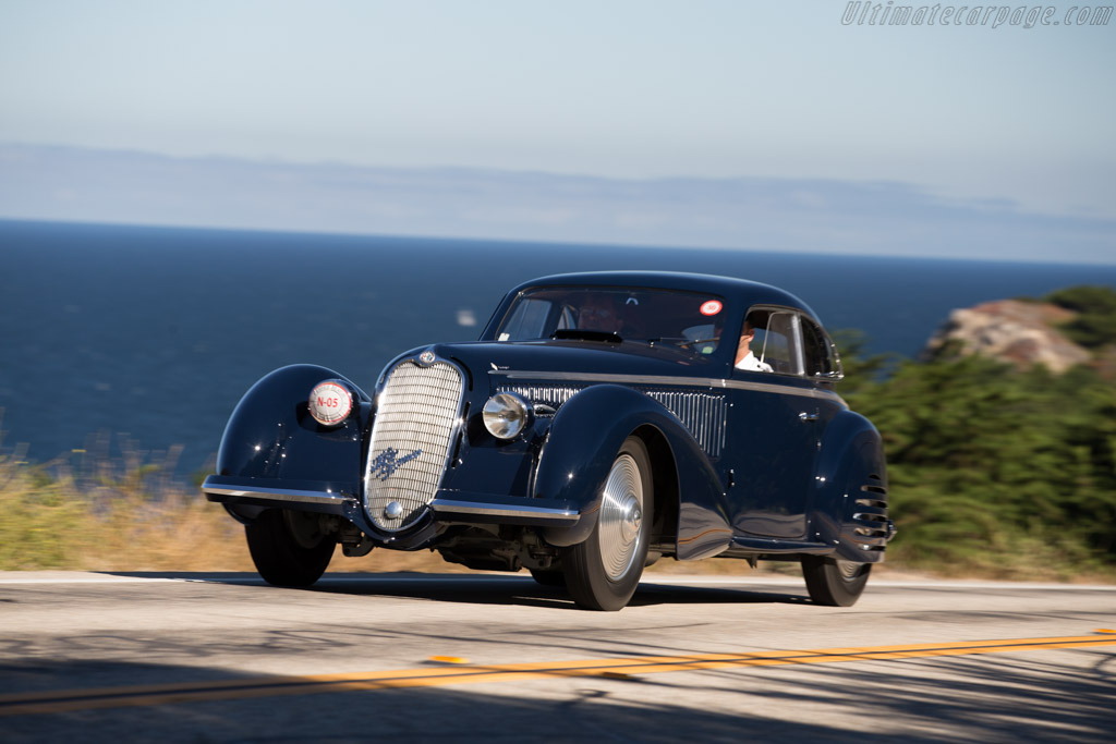Alfa Romeo 8C 2900B Touring Berlinetta - Chassis: 412035 - Entrant: Jon Shirley - 2015 Pebble Beach Concours d'Elegance