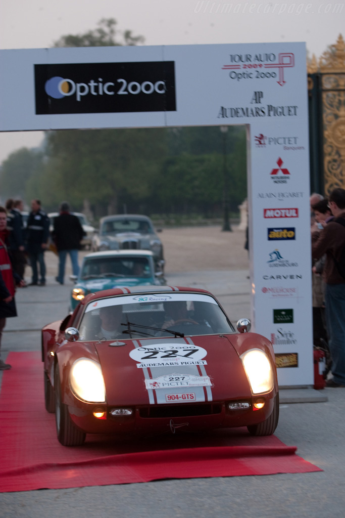 The start in Paris   - 2009 Tour Auto