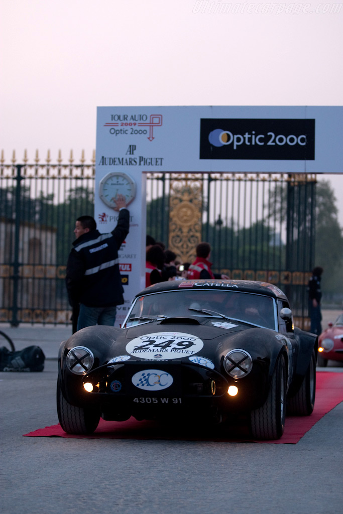 The start in Paris   - 2009 Tour Auto