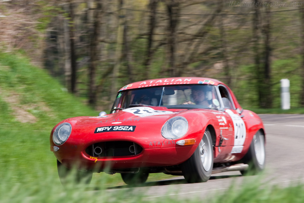 Jaguar E-Type   - 2010 Tour Auto