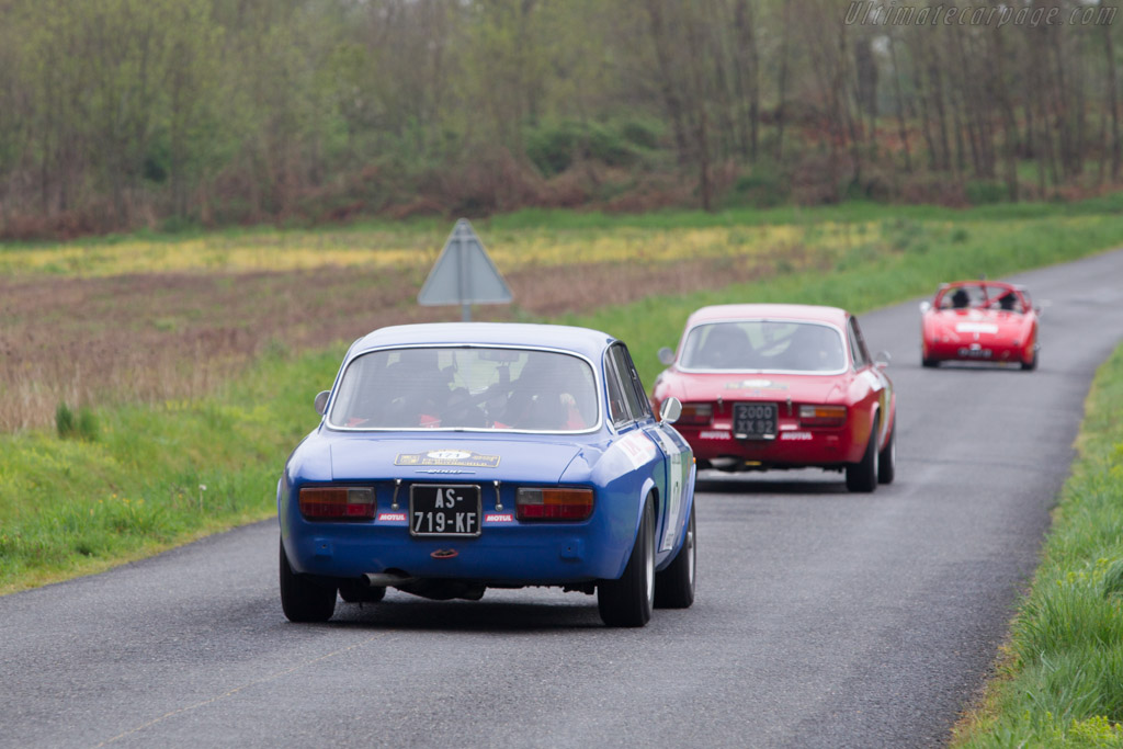 Alfa Romeo Giulia 2000 GTV   - 2013 Tour Auto