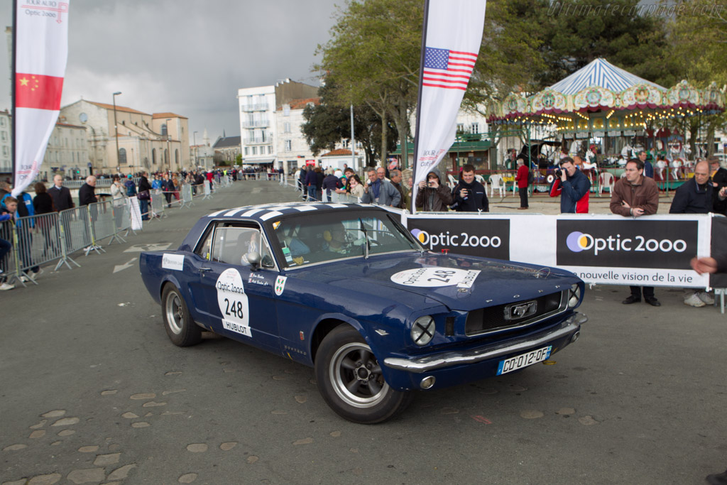 Ford Mustang   - 2013 Tour Auto