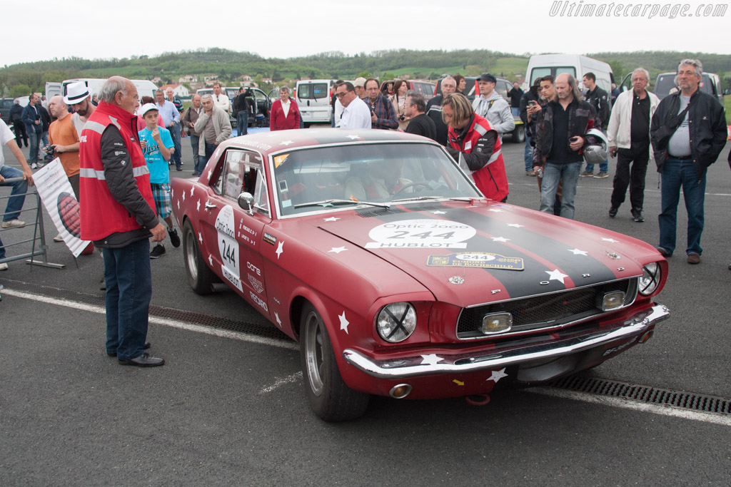 Ford Mustang   - 2013 Tour Auto