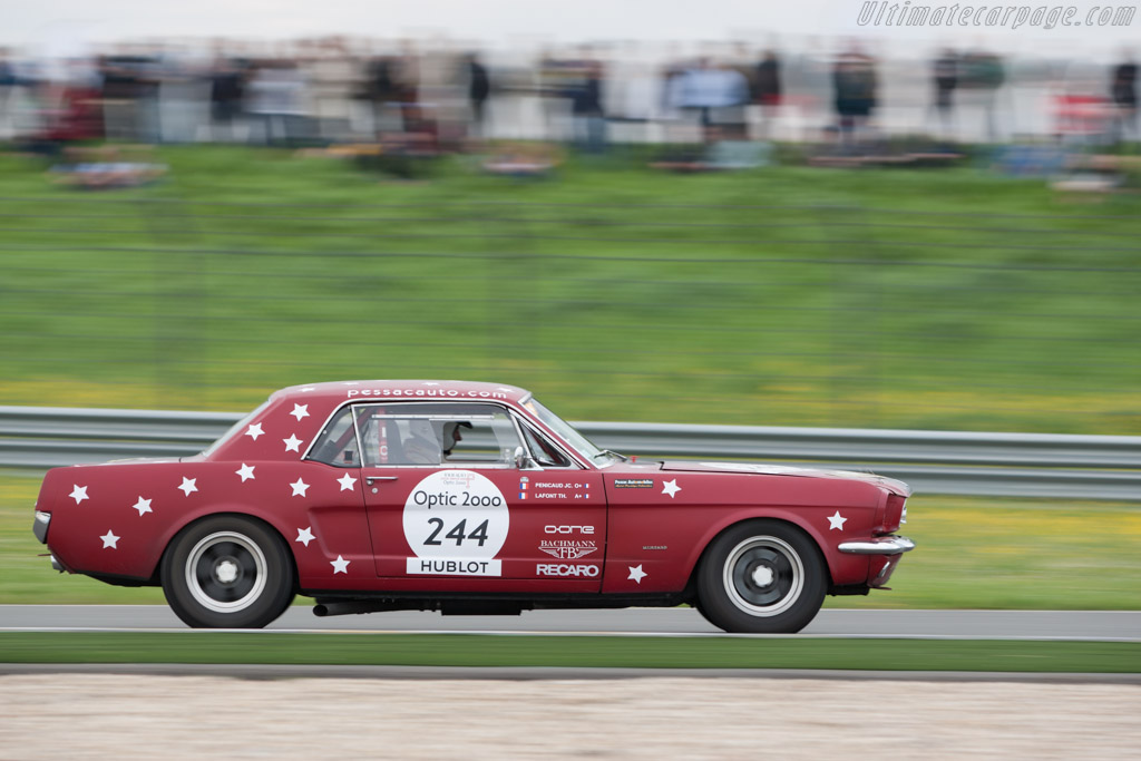 Ford Mustang   - 2013 Tour Auto