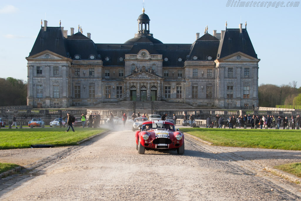 AC Shelby Cobra - Chassis: CSX2130 - Driver: Shaun Lynn / Kevon Kivlochan - 2014 Tour Auto