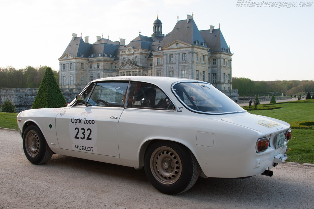 Alfa Romeo Giulia 1600 GTA - Chassis: AR613733 - Driver: Charles Nearburg / James King - 2014 Tour Auto