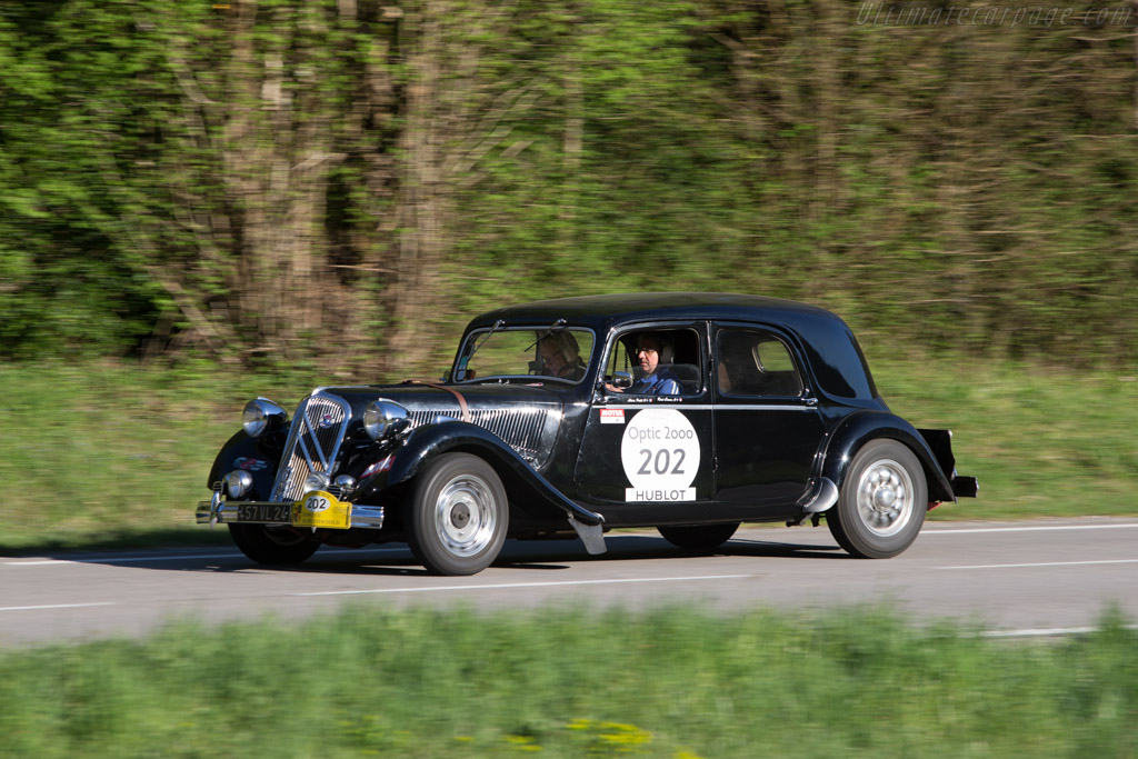 Citroën 15 Six - Chassis: 696696 - Driver: Alain Petit / Rene Caron - 2014 Tour Auto