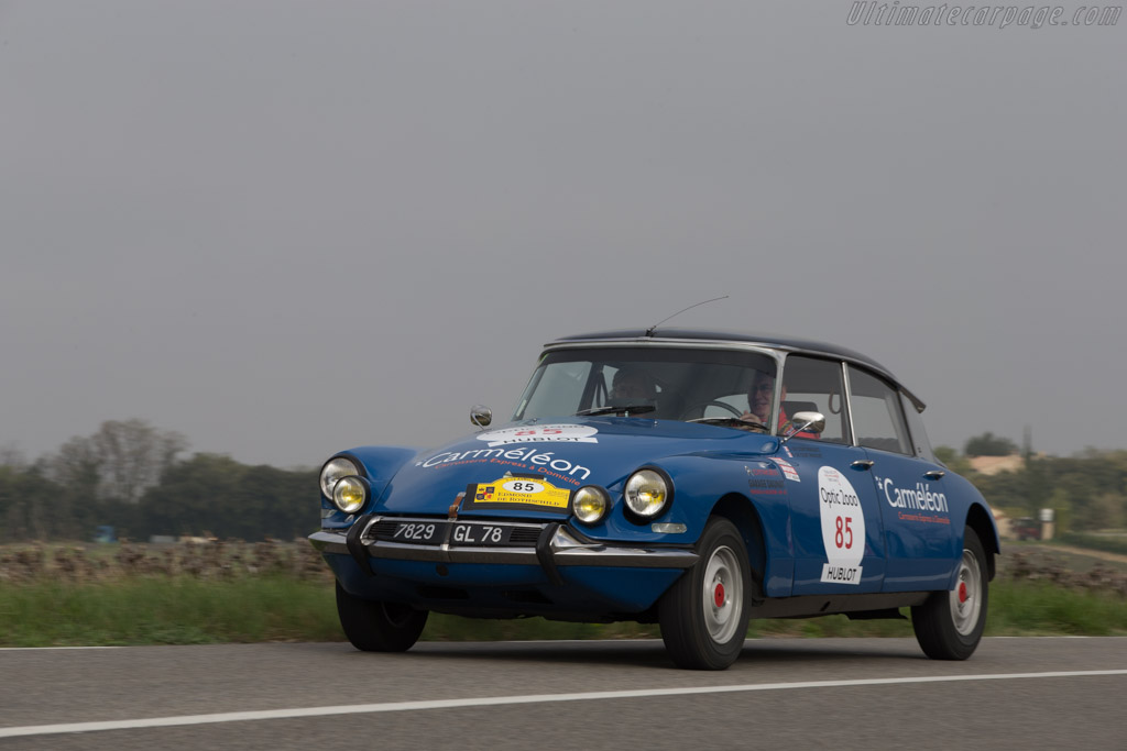 Citroën DS 19 - Chassis: 4470078 - Driver: Geoffroy de Coatparquet / Ghislaine de Coatparquet - 2014 Tour Auto