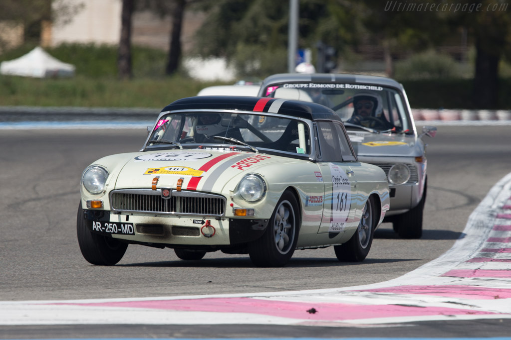MG B - Chassis: GHN3/47077 - Driver: Moz / Capucine Gaspard-Huit - 2014 Tour Auto