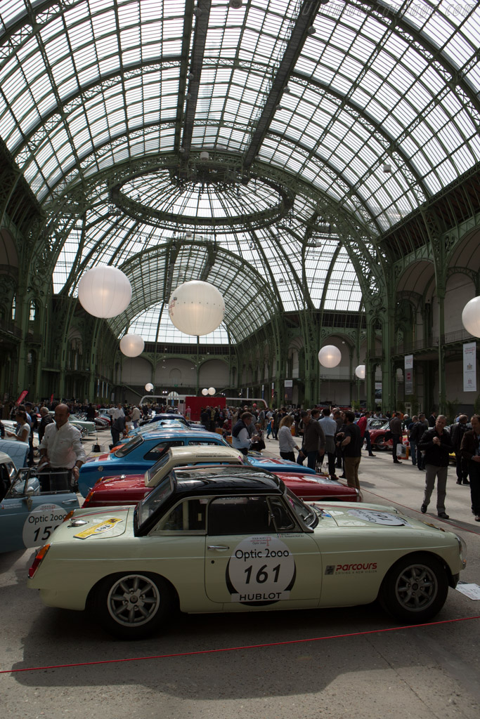 MG B  - Driver: Guillaume Lucot / Emmanuelle de Galembert - 2014 Tour Auto