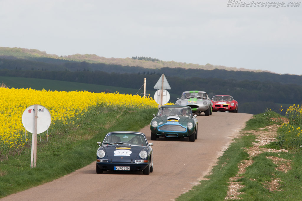 Porsche 911 - Chassis: 302036 - Driver: Stephan Koenig / Sophie Koenig - 2014 Tour Auto