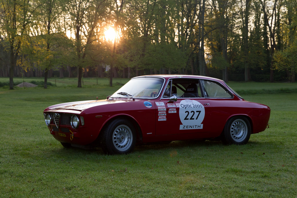 Alfa Romeo Giulia GTA - Chassis: AR613483 - Driver: Ivan Vercoutere / Gerard Lopez - 2015 Tour Auto