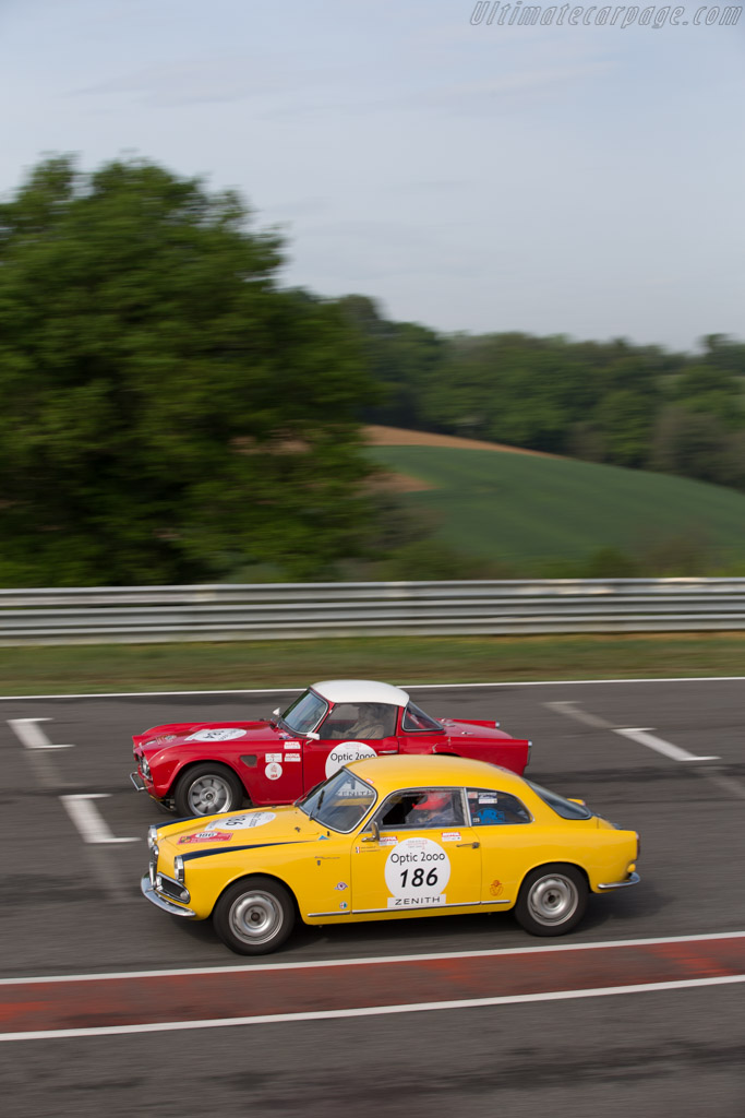 Alfa Romeo Giulietta Sprint Veloce - Chassis: AR160612 - Driver: Alexis Raoux / Henri Teisserenc - 2015 Tour Auto