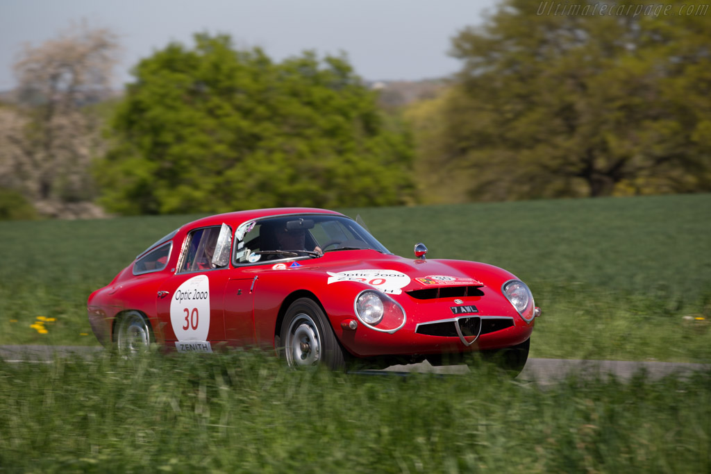 Alfa Romeo TZ - Chassis: AR10511 750080 - Driver: John Bennett / Susan Bennett - 2015 Tour Auto