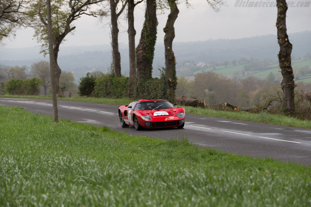 Ford GT40 - Chassis: GT40P/1070 - Driver: Richard Meins / Timothy Huxley - 2015 Tour Auto
